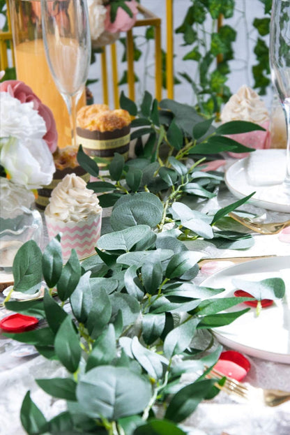 Eucalyptus Garland with Willow Leaves